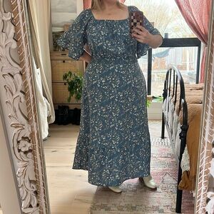 NWT - BloomChic Blue Floral Dress, Size 22-24